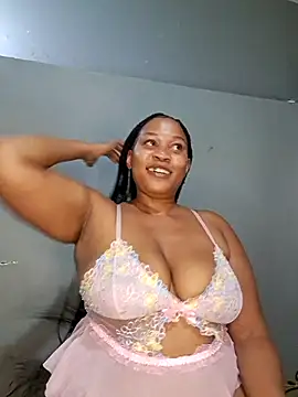 Snapshot of Toya_P chatting on October 14, 2025, 8:20 pm Toya P online show from October 14, 2025, 8:20 pm