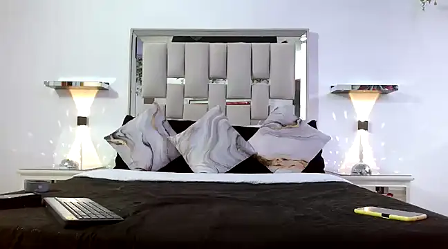 hellen martin online show from February 14, 2025, 8:48 pm