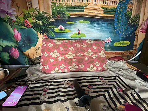 Snapshot of JASMINE1122 chatting on October 31, 2025, 5:41 am JASMINE1122 online show from October 31, 2025, 5:41 am