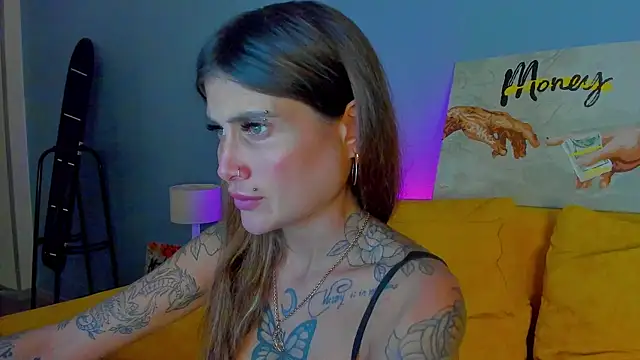 Snapshot of Patricia_Cox chatting on September 24, 2025, 8:34 pm Patricia Cox online show from September 24, 2025, 8:34 pm