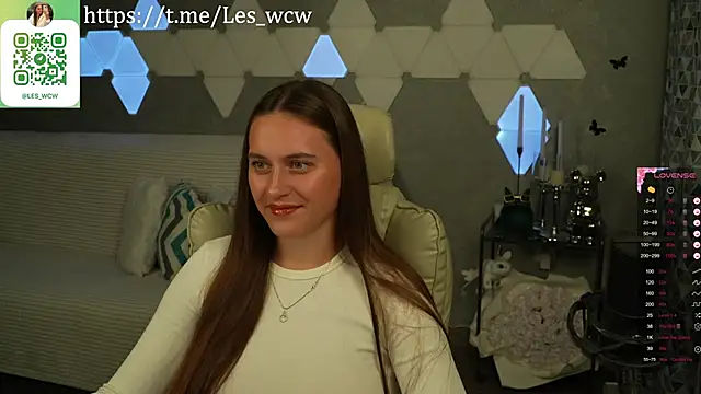 HarleyDeess online show from September 28, 2025, 8:47 pm