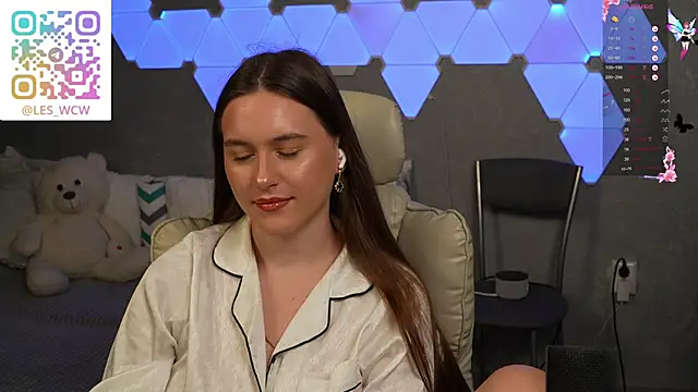 HarleyDeess online show from January 11, 2026, 8:58 pm