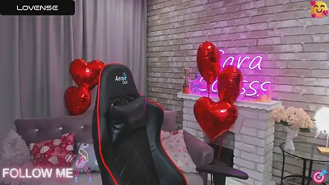 SarahCoksss online show from February 16, 2025, 3:58 am