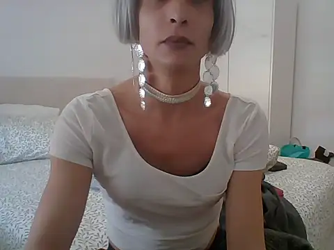 xxxlecram online show from January 13, 2026, 11:04 am