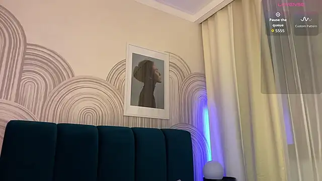 viviann evans online show from February 9, 2026, 12:58 am