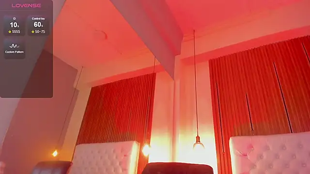 sweetlolihot  online show from February 1, 2026, 8:46 am