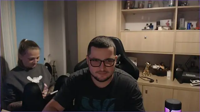 Snapshot of bigpuff_hott chatting on October 7, 2025, 7:44 pm bigpuff hott online show from October 7, 2025, 7:44 pm