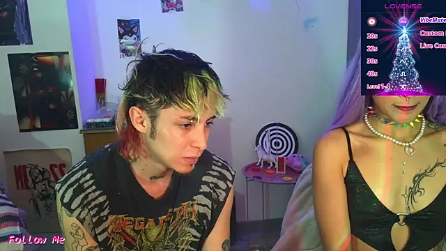 badeyes crazygoat online show from November 28, 2025, 1:08 am