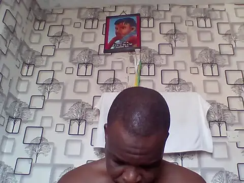Snapshot of Chumba_001 chatting on April 13, 2026, 5:13 am Chumba 001 online show from April 13, 2026, 5:13 am