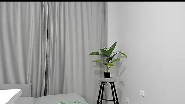 Snapshot of sarahphyllis chatting on September 11, 2025, 9:37 pm sarahphyllis online show from September 11, 2025, 9:37 pm