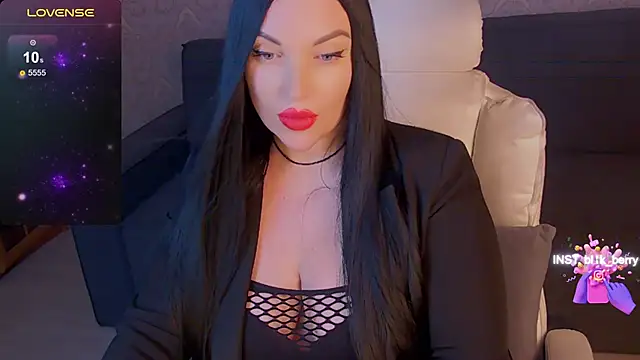 blackberry star online show from November 20, 2025, 9:53 am