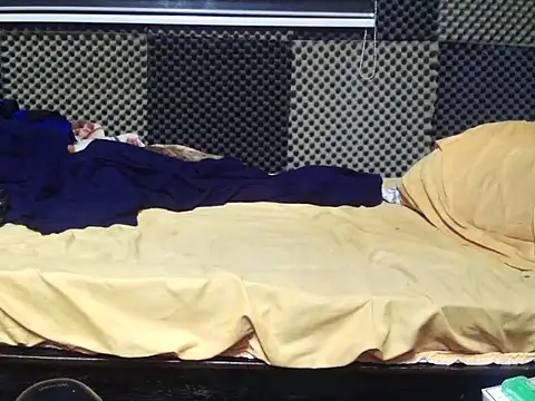 Arabeyes online show from October 31, 2025, 10:33 pm