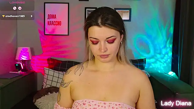 Snapshot of LancasterLady chatting on November 11, 2025, 1:33 pm LancasterLady online show from November 11, 2025, 1:33 pm