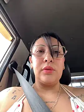 my-kitty online show from April 8, 2026, 9:04 pm