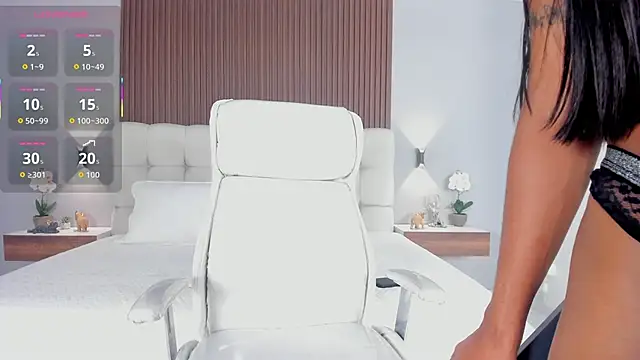 Snapshot of sofi_potter_ chatting on October 8, 2025, 9:23 pm sofi potter online show from October 8, 2025, 9:23 pm