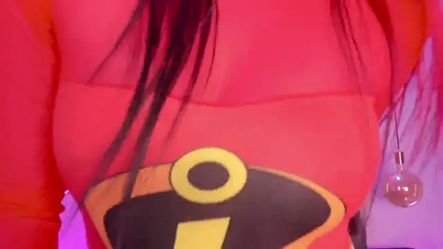 Snapshot of EmmaSwift_ chatting on December 27, 2024, 3:53 am EmmaSwift online show from December 27, 2024, 3:53 am