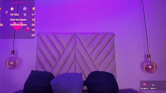 Snapshot of EmmaSwift_ chatting on September 27, 2025, 1:54 am EmmaSwift online show from September 27, 2025, 1:54 am