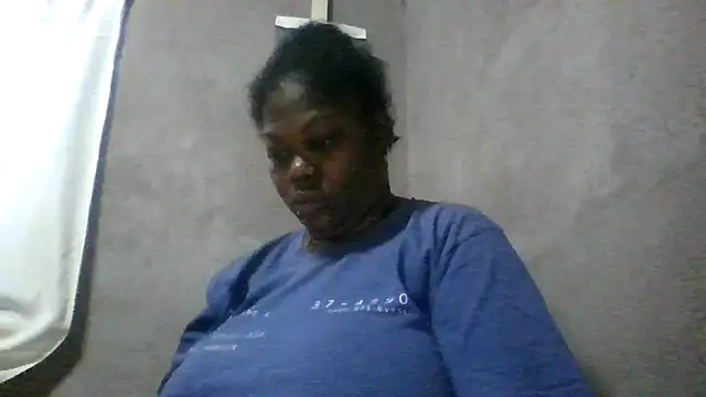 XgeileKutje online show from November 12, 2025, 9:21 am