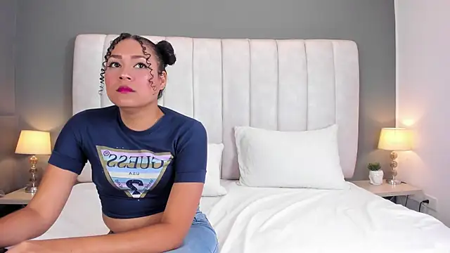 Ashleyy23x online show from January 22, 2025, 7:45 pm