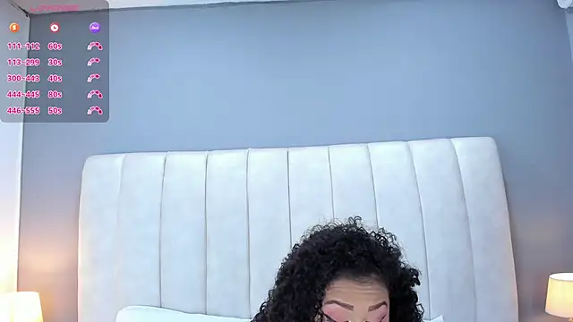 Ashleyy23x online show from November 13, 2025, 7:35 pm