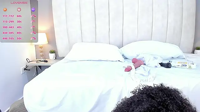 Ashleyy23x online show from November 18, 2025, 7:29 pm