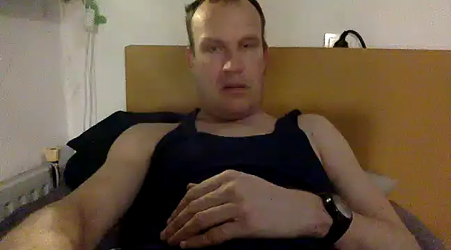 Snapshot of dlvis12 chatting on March 18, 2025, 7:42 pm dlvis12 online show from March 18, 2025, 7:42 pm