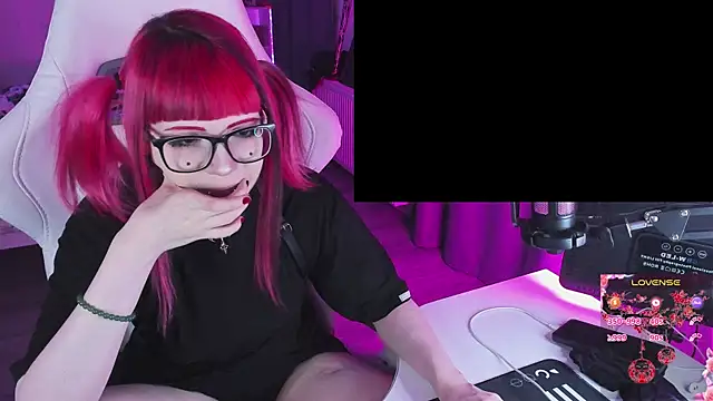 Yumi Youkai online show from December 19, 2025, 2:29 am