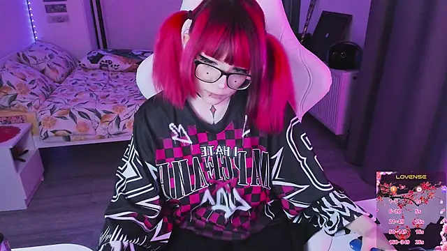 Yumi Youkai online show from March 13, 2026, 6:58 pm