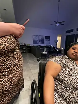 bbwredhead online show from November 20, 2025, 3:39 am