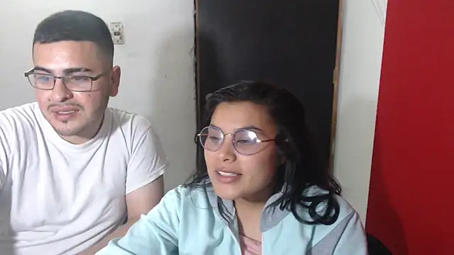 Snapshot of luxury_sex_17 chatting on March 19, 2025, 1:21 am luxury sex 17 online show from March 19, 2025, 1:21 am