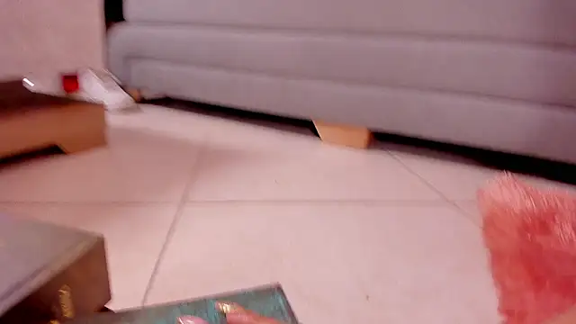 Snapshot of DAHLIA_BROWNIE chatting on January 5, 2025, 8:22 am DAHLIA BROWNIE online show from January 5, 2025, 8:22 am