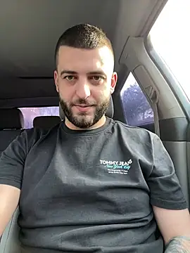 ElChapoGuzman95 online show from January 27, 2025, 7:14 am
