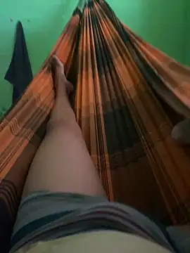 Snapshot of Duduhott chatting on December 26, 2024, 12:38 pm Duduhott online show from December 26, 2024, 12:38 pm