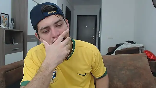 Snapshot of AndyFame chatting on February 19, 2025, 3:50 am AndyFame online show from February 19, 2025, 3:50 am