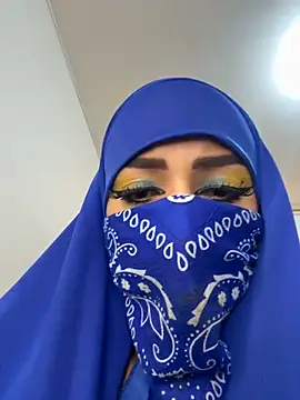  alabina  online show from November 21, 2025, 5:00 pm