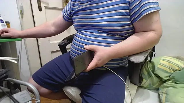 tipko123 online show from December 21, 2024, 4:25 pm