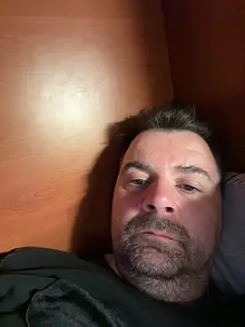 Snapshot of h4cAlex chatting on December 20, 2024, 7:17 pm h4cAlex online show from December 20, 2024, 7:17 pm