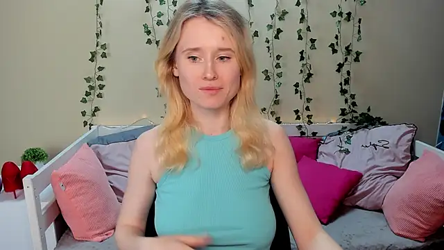 Snapshot of _adel_brooks_ chatting on January 21, 2025, 6:34 pm adel brooks online show from January 21, 2025, 6:34 pm