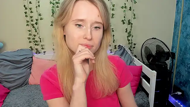 Snapshot of _adel_brooks_ chatting on February 9, 2025, 9:39 pm adel brooks online show from February 9, 2025, 9:39 pm