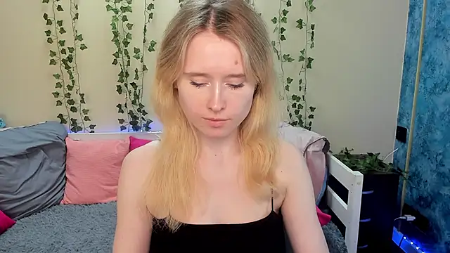 Snapshot of _adel_brooks_ chatting on February 18, 2025, 6:26 pm adel brooks online show from February 18, 2025, 6:26 pm