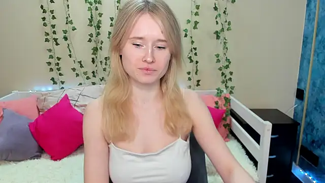 Snapshot of _adel_brooks_ chatting on March 14, 2025, 6:50 pm adel brooks online show from March 14, 2025, 6:50 pm