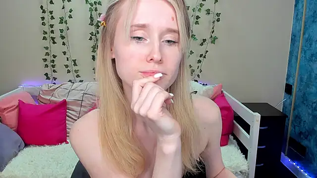 Snapshot of _adel_brooks_ chatting on March 21, 2025, 6:18 pm adel brooks online show from March 21, 2025, 6:18 pm