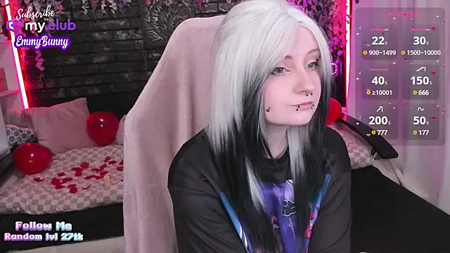 EmmyBunny online show from February 8, 2025, 3:42 pm