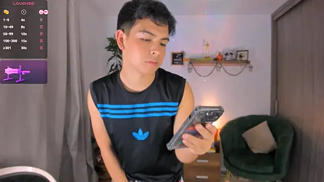 Blum icee online show from October 20, 2025, 3:51 am