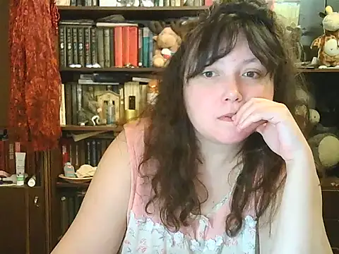 Snapshot of CarrieQPeach chatting on November 27, 2025, 5:26 pm CarrieQPeach online show from November 27, 2025, 5:26 pm