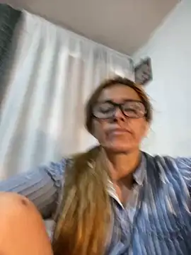 Snapshot of SahoryHorny chatting on November 12, 2025, 5:46 pm SahoryHorny online show from November 12, 2025, 5:46 pm