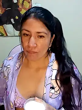 nammy  dirtyhott online show from November 20, 2025, 2:39 pm