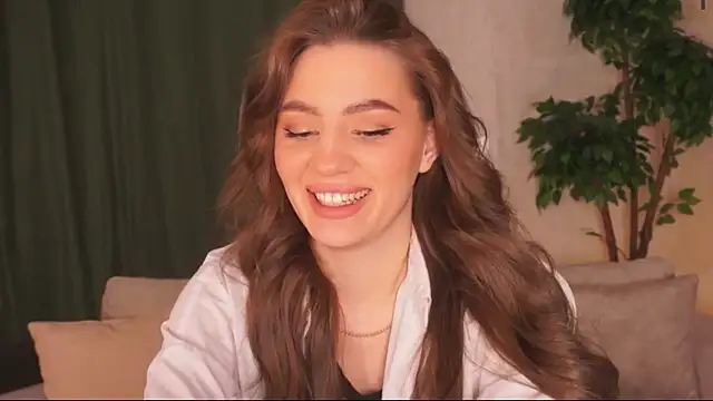 Snapshot of MaryHillty chatting on December 12, 2024, 1:06 pm MaryHillty online show from December 12, 2024, 1:06 pm