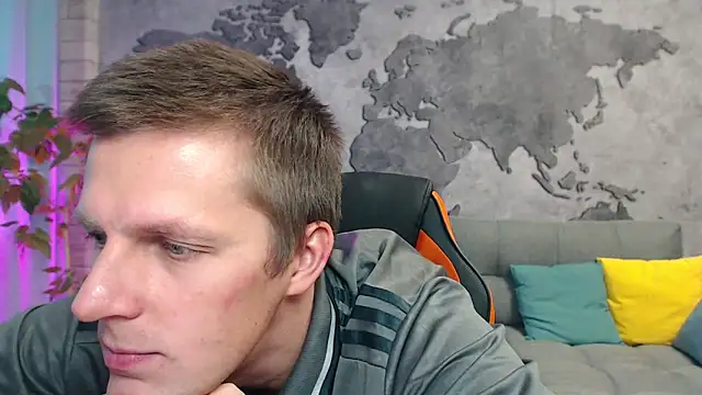 VikingChrisss online show from November 10, 2025, 8:57 am