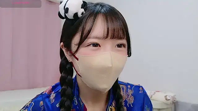 Snapshot of anchan_ chatting on October 17, 2025, 1:25 pm anchan online show from October 17, 2025, 1:25 pm